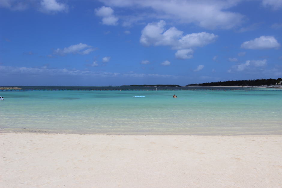 エメラルドビーチ