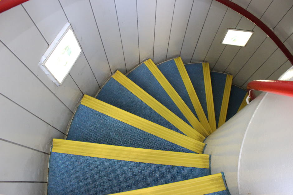 展望塔内の階段