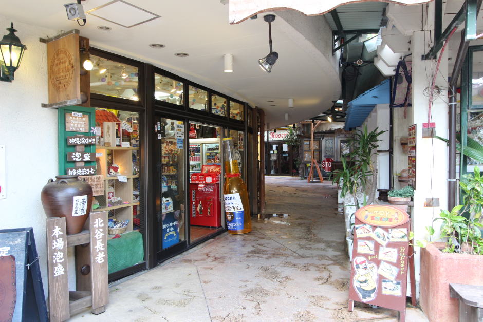 美浜アメリカンビレッジ　店舗